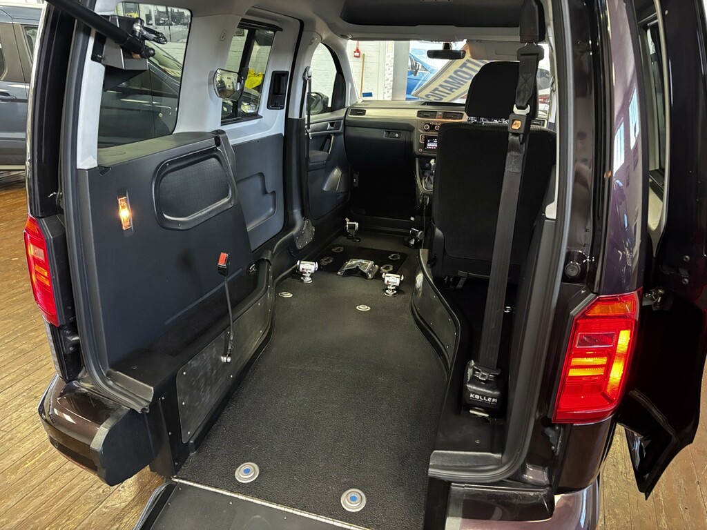 Volkswagen Caddy Life C20 Life Tdi Black #24