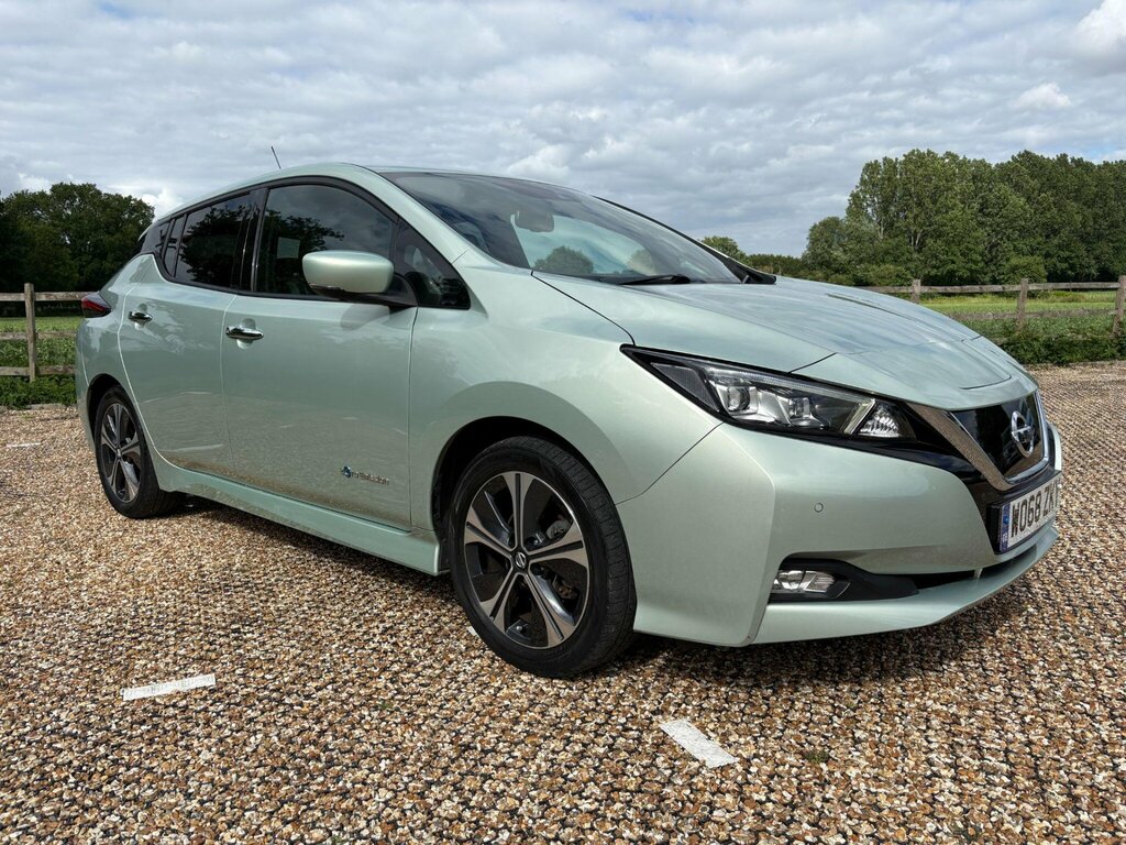 Nissan Leaf Leaf Tekna Grey #25