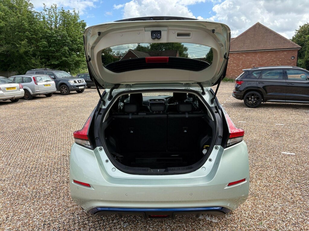 Nissan Leaf Leaf Tekna Grey #35