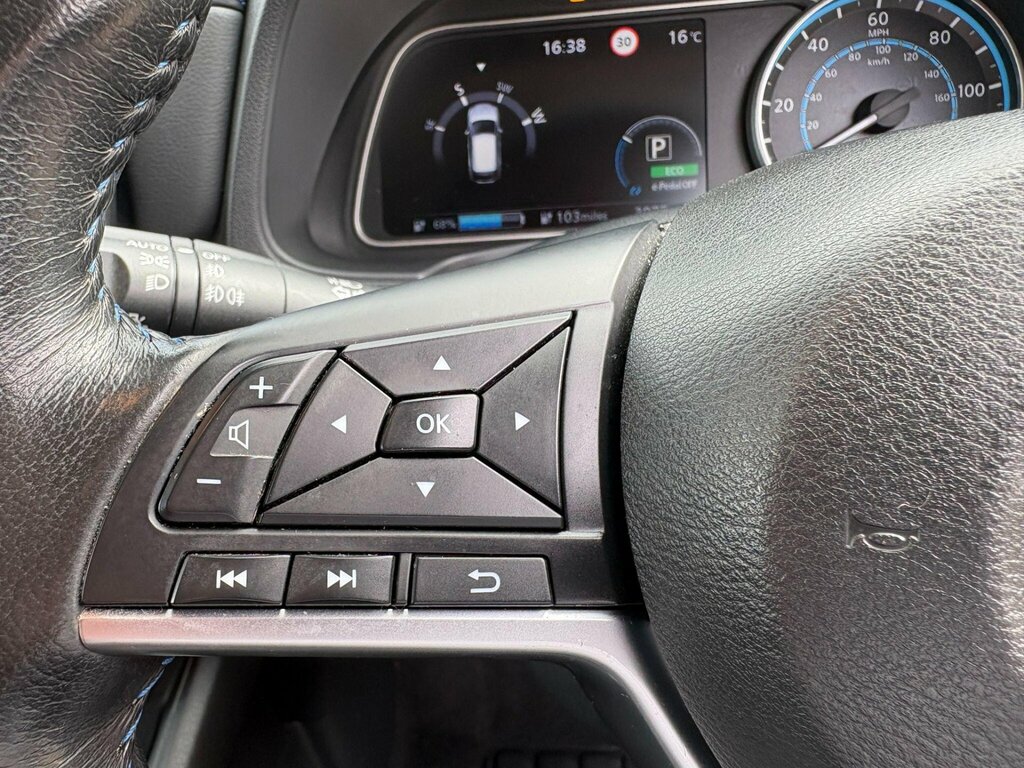 Nissan Leaf Leaf Tekna Grey #66