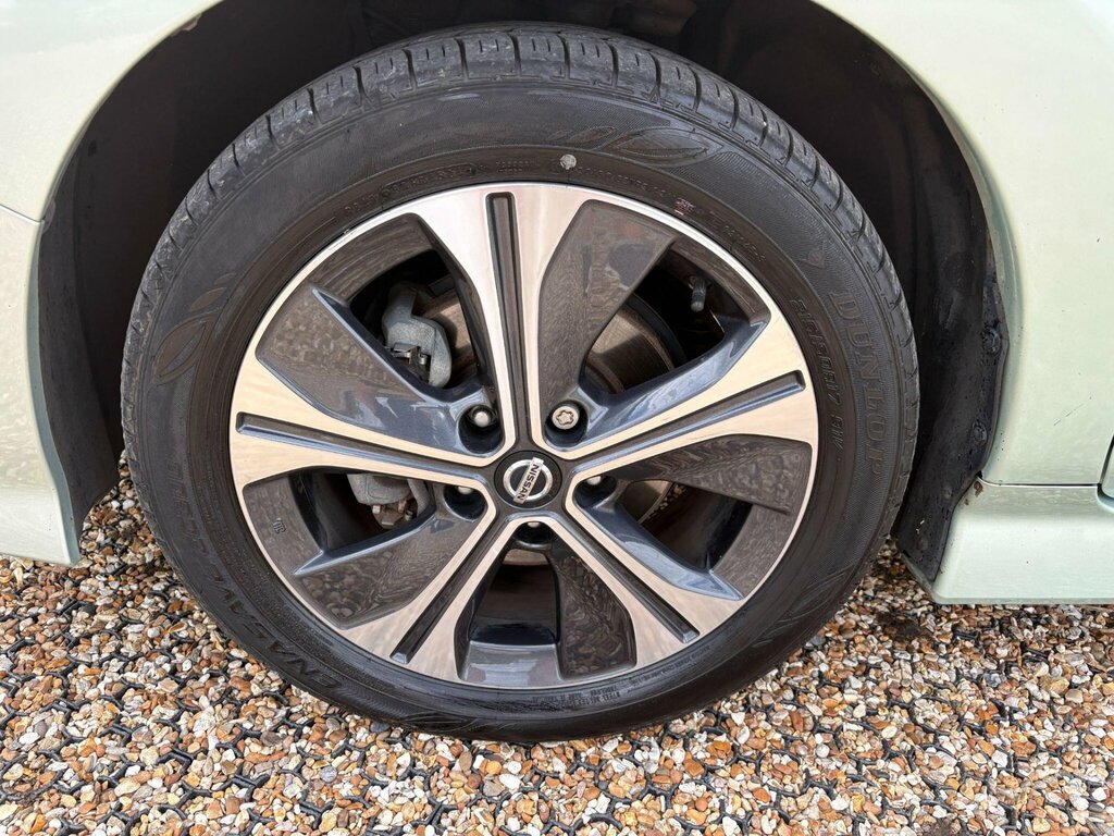 Nissan Leaf Leaf Tekna Grey #31