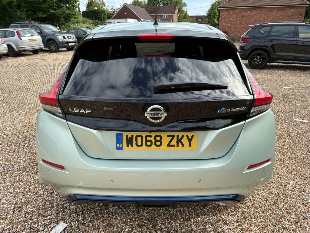 Nissan Leaf 40Kwh Tekna Silver #6