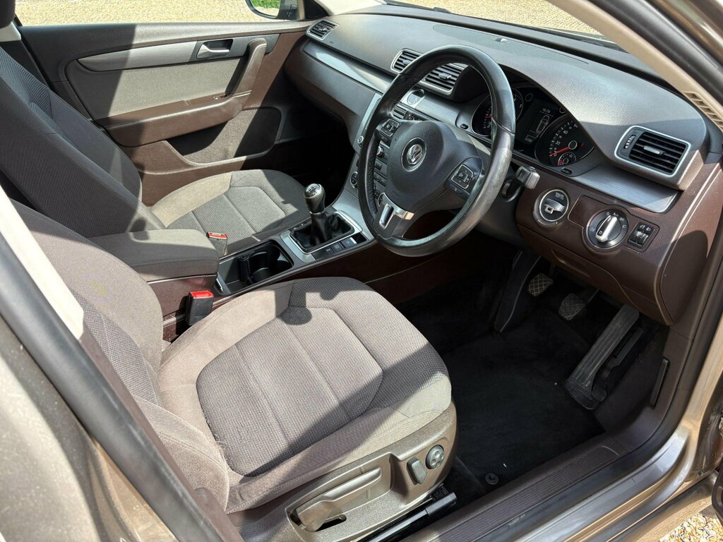 Volkswagen Passat 2.0 Tdi Bluemotion Tech Highline 2013 Grey #38