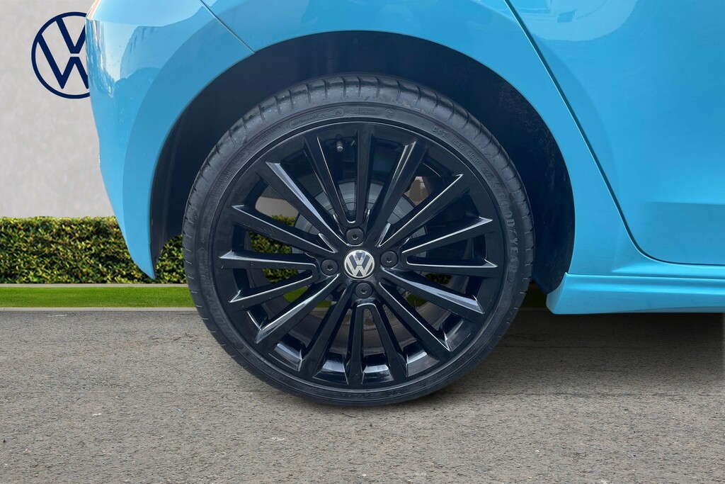 Volkswagen Up Volkswagen Up Hatchback 1.0 R-line Blue #5