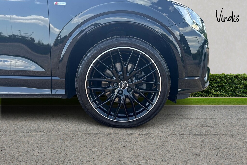 Audi Q2 Audi Q2 Black Edition 35 Tfsi 150 Ps S Tronic LV21UBR Black #5
