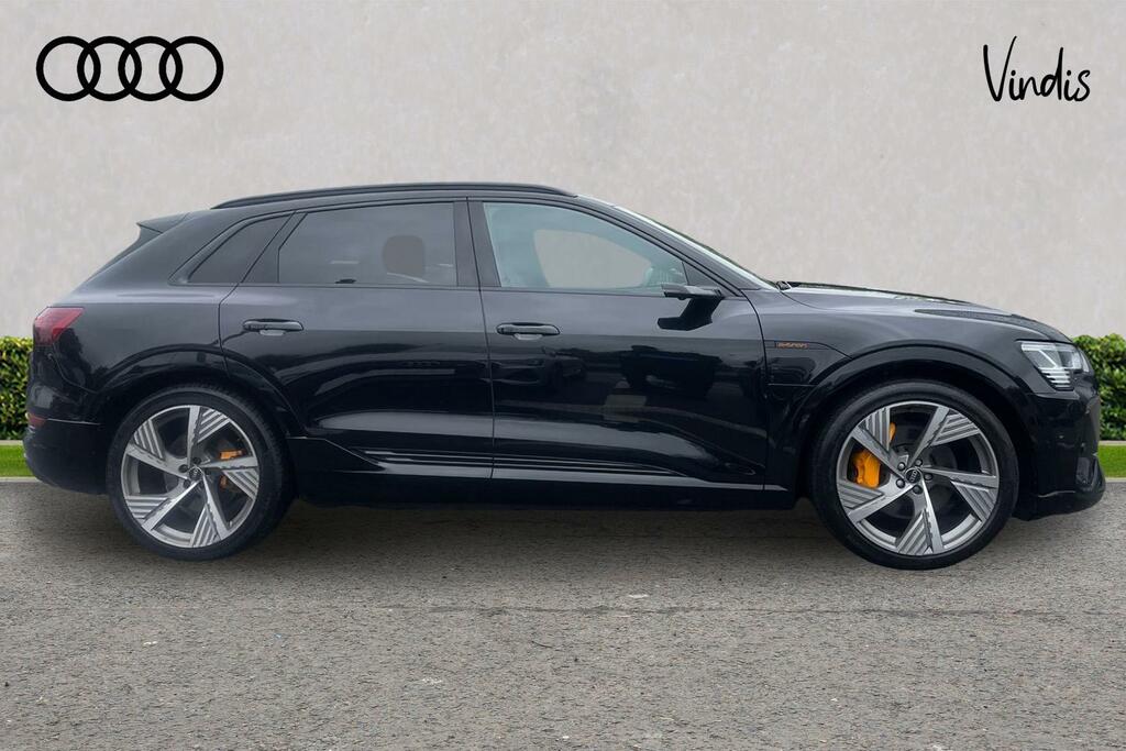 Audi E-tron Audi E-tron Vorsprung 55 Quattro 300,00 Kw NG22ECW Black #4