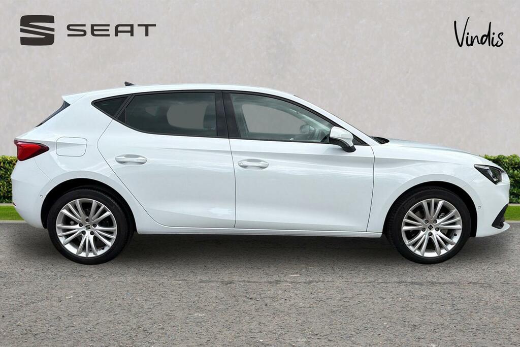 Seat Leon Seat Leon Se Dynamic 1.0 Tsi 110 6-Speed Ma White #4