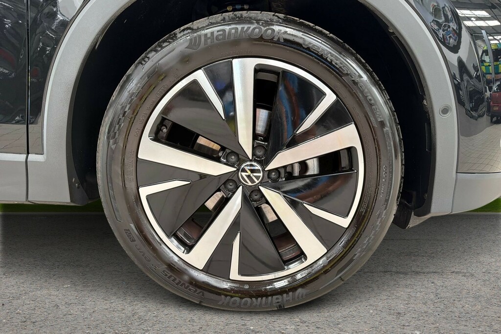 Volkswagen Tiguan Volkswagen Tiguan Elegance 1.5 Etsi 150 Ps 7-Speed AK75HWD Black #5
