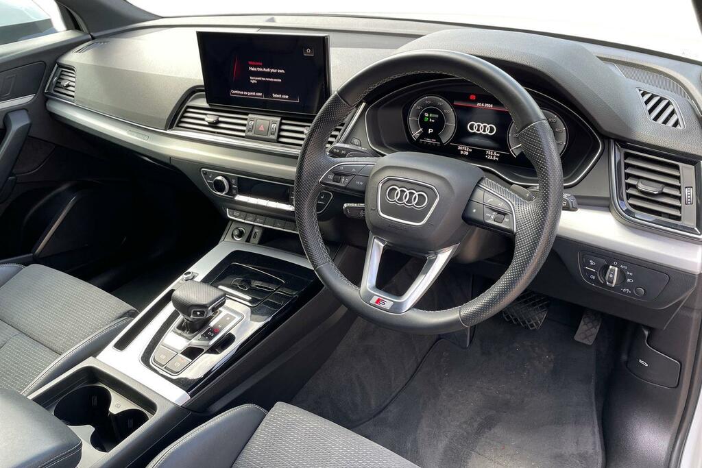 Audi Q5 Audi Q5 S Line 50 Tfsi E Quattro 299 Ps S Tronic HG22FXF White #6
