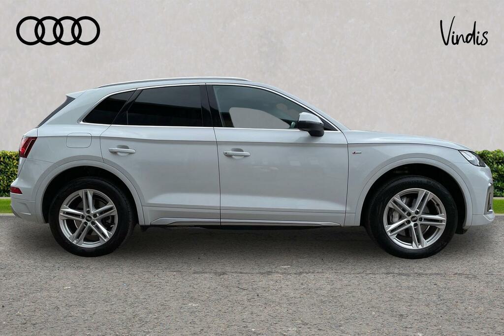 Audi Q5 Audi Q5 S Line 50 Tfsi E Quattro 299 Ps S Tronic HG22FXF White #4