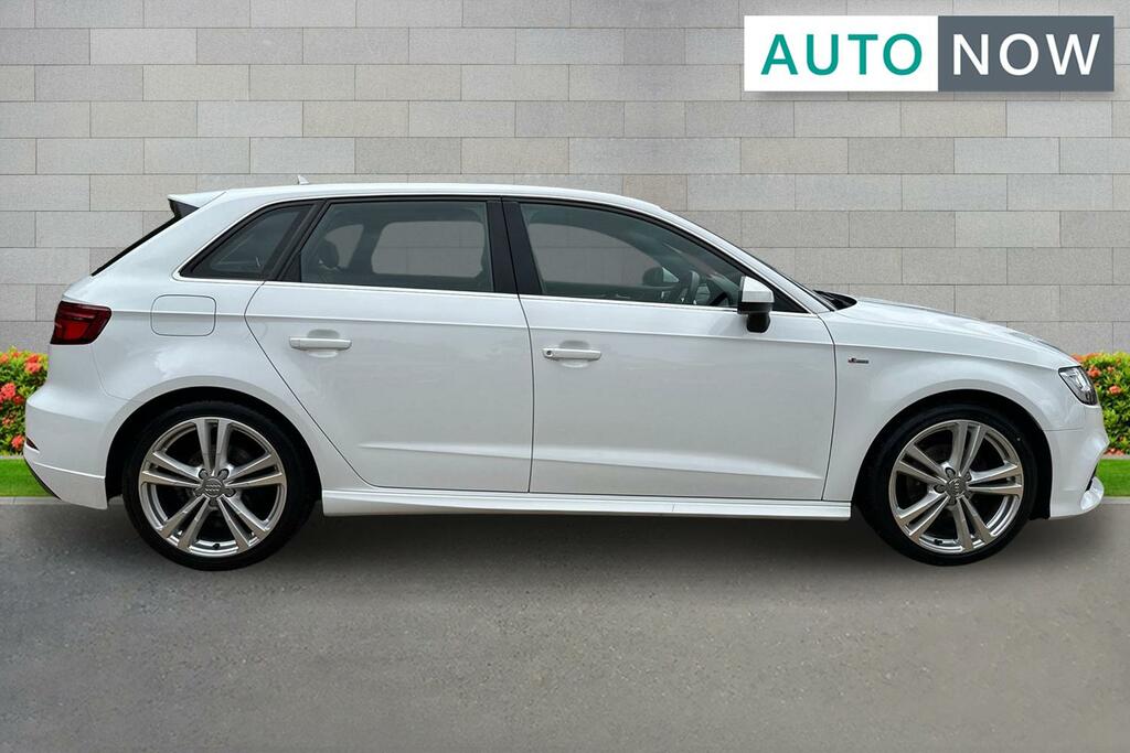 Audi A3 Audi A3 1.5 Tfsi Cod S Line Sportback M FY18SLV White #4