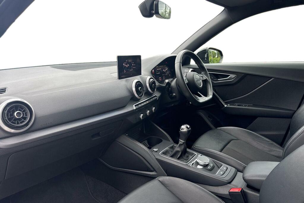 Audi Q2 Audi Q2 S Line 35 Tfsi 150 Ps 6-Speed KO21FNP Black #2