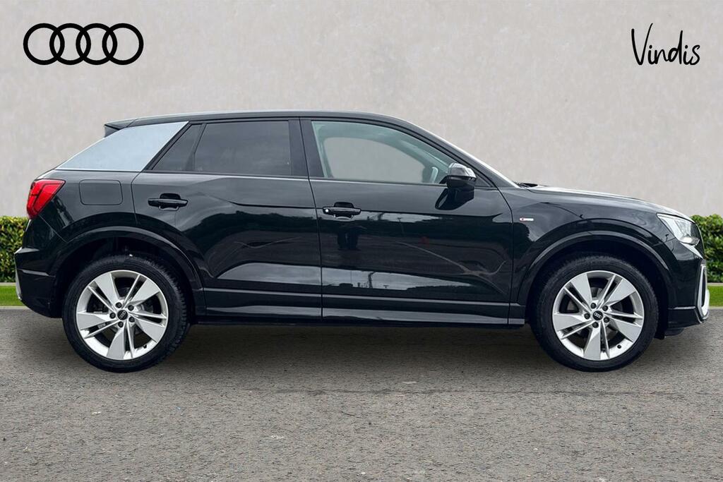 Audi Q2 Audi Q2 S Line 35 Tfsi 150 Ps 6-Speed KO21FNP Black #4