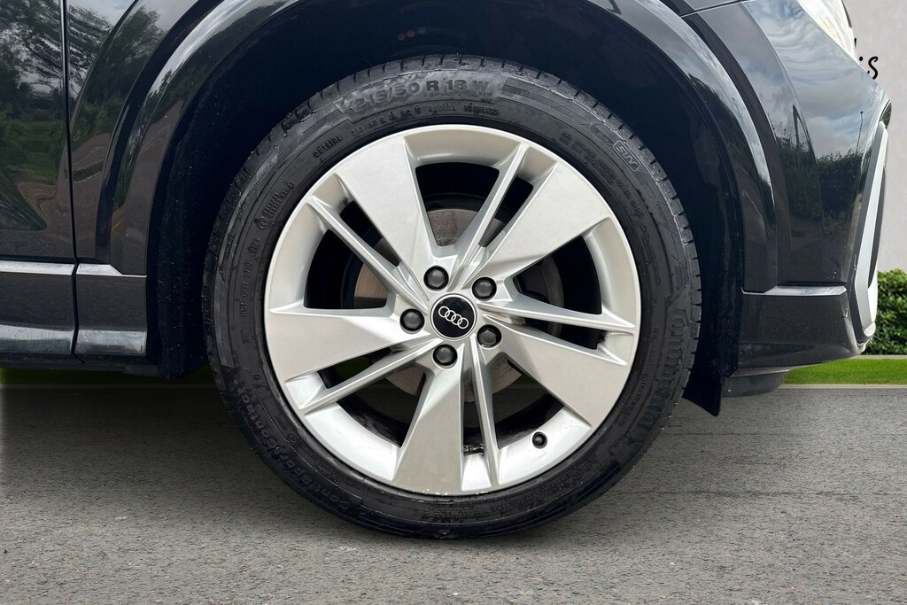 Audi Q2 Audi Q2 S Line 35 Tfsi 150 Ps 6-Speed KO21FNP Black #5