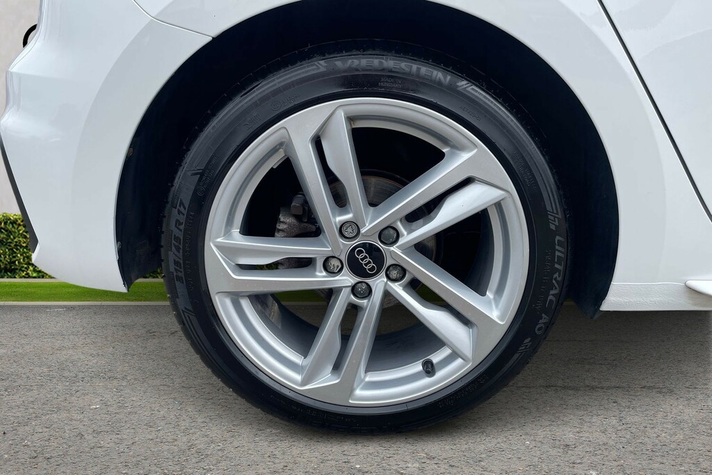Audi A1 Audi A1 Sportback S Line 30 Tfsi 110 Ps 6-Speed KK23UAM White #5