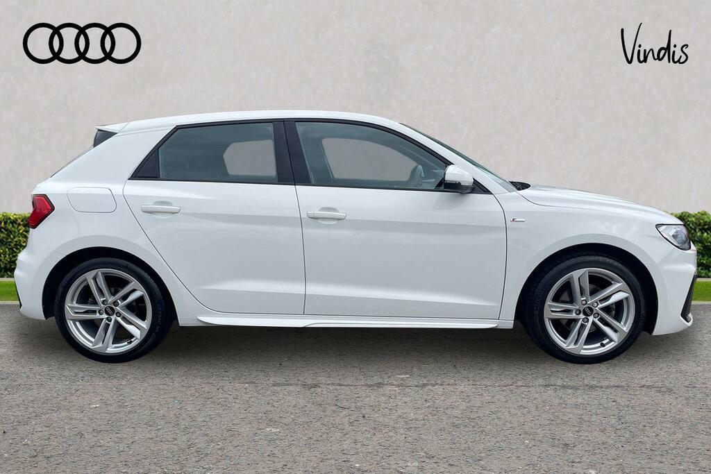 Audi A1 Audi A1 Sportback S Line 30 Tfsi 110 Ps 6-Speed KK23UAM White #4