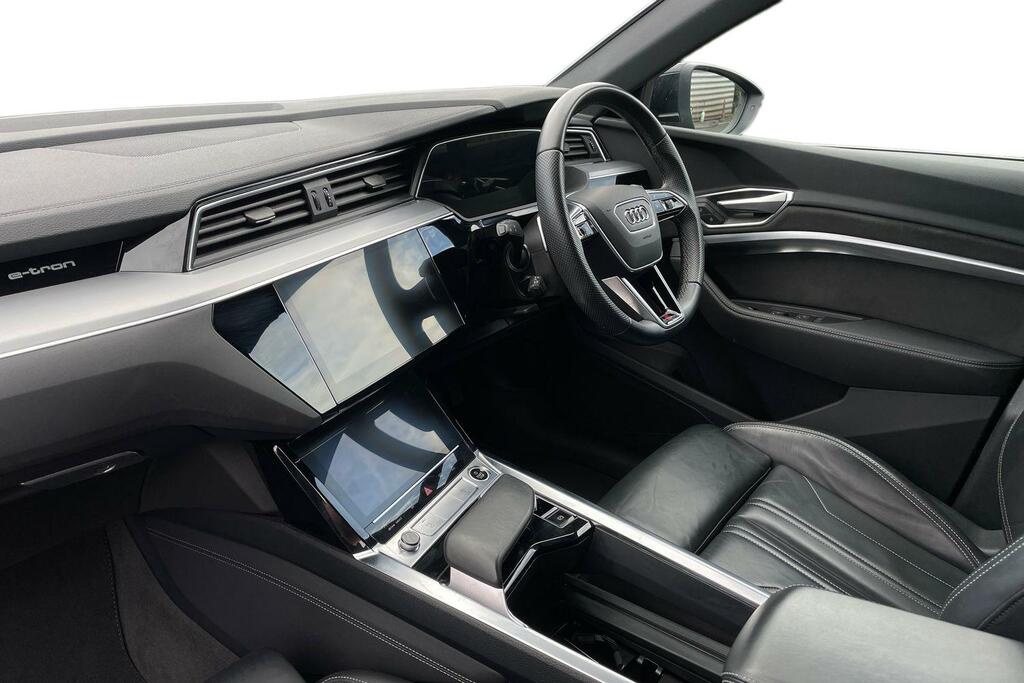 Audi E-Tron S Audi E-tron S Line 50 Quattro 230,00 Kw Black #2