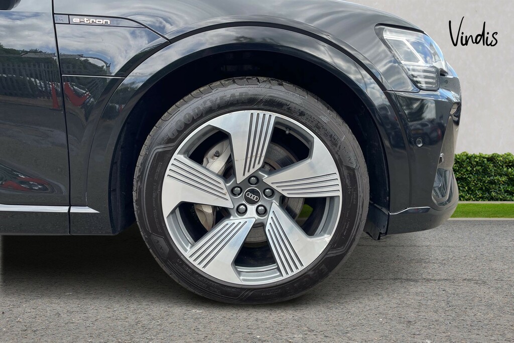 Audi E-Tron S Audi E-tron S Line 50 Quattro 230,00 Kw Black #5