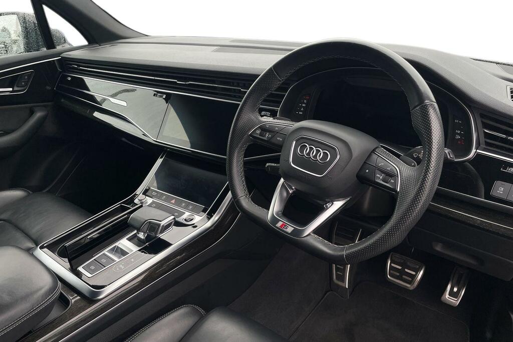 Audi Q7 Audi Q7 Black Edition 55 Tfsi Quattro 340 Ps Tiptr RE22XHH Black #6
