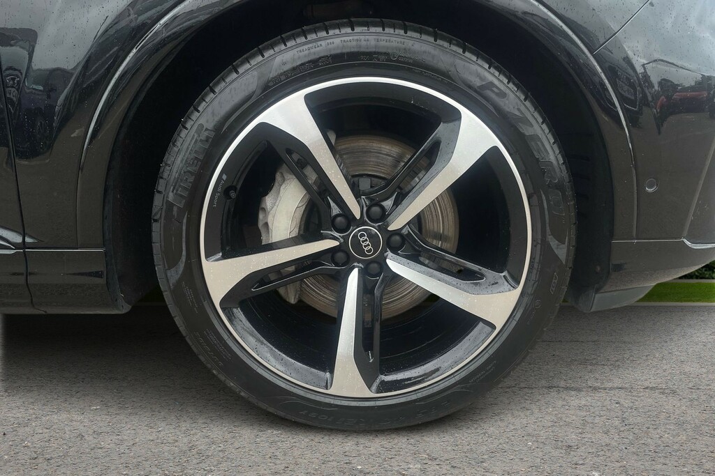 Audi Q7 Audi Q7 Black Edition 55 Tfsi Quattro 340 Ps Tiptr RE22XHH Black #5