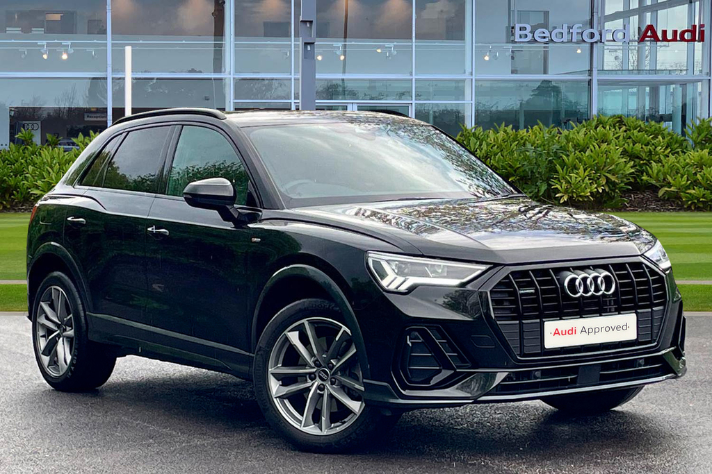 Audi Q3 Audi Q3 Black Edition 40 Tdi Quattro 200 Ps S Tron Black