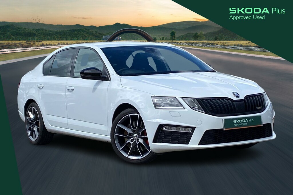 Skoda Octavia Skoda Octavia Vrs 2.0 Tsi 245 Ps Dsg White