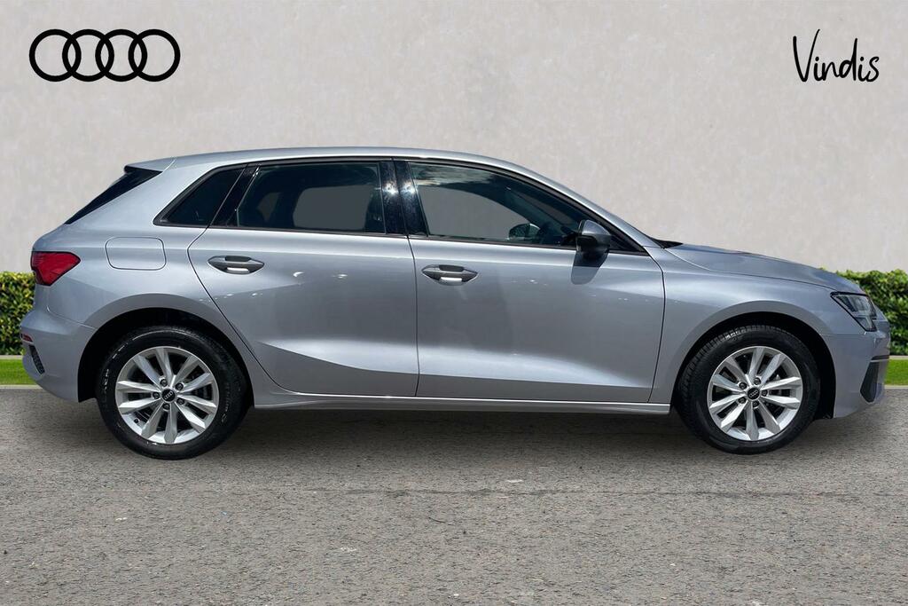 Audi A3 Audi A3 Sportback Technik 35 Tfsi 150 Ps S Tronic KT23BYL Silver #4