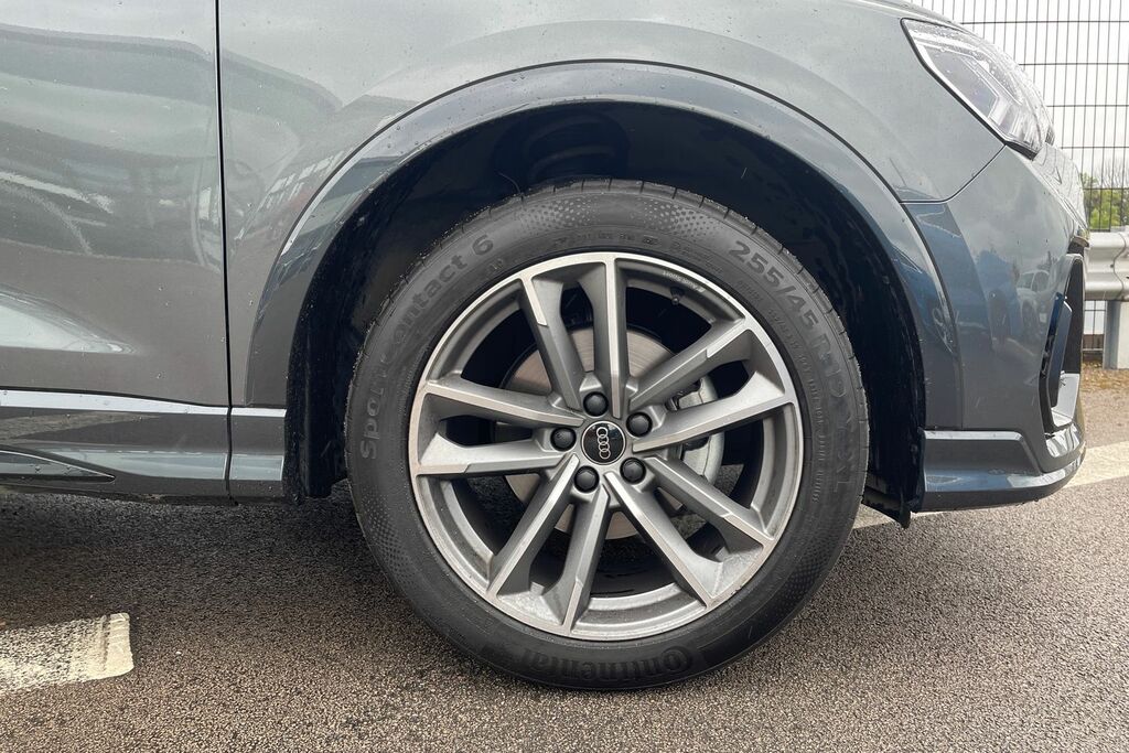 Audi Q3 Audi Q3 O Black Edition 35 Tfsi 150 Ps S Tronic KP73PCY #5