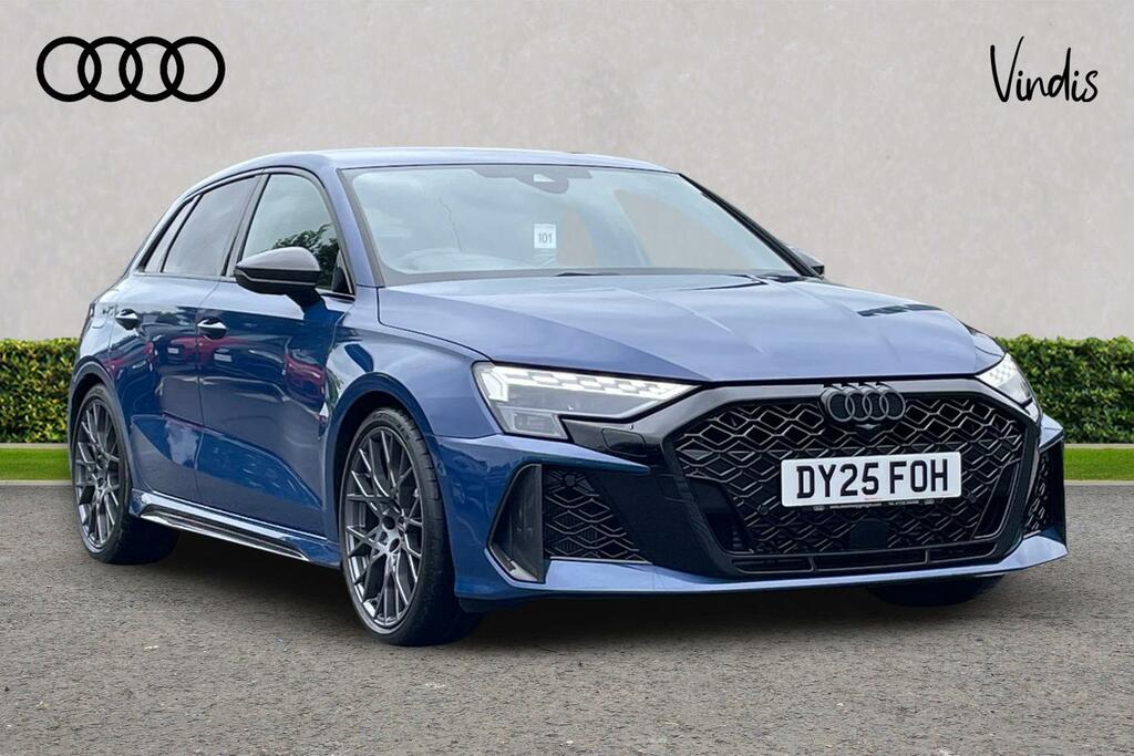 Audi A3 Audi Rs 3 Sportback Sportback Rs 3 Carbon Black 40 Blue