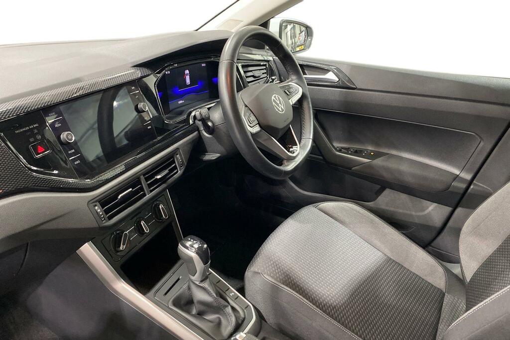 Volkswagen Polo Volkswagen Polo Life 1.0 Tsi 95Ps 7-Speed Dsg 5 Do AJ72LPV White #2