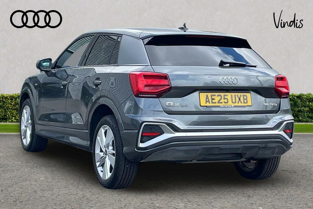 Audi Q2 Audi Q2 S Line 35 Tfsi 150 Ps S Tronic AE25UXB Grey #3