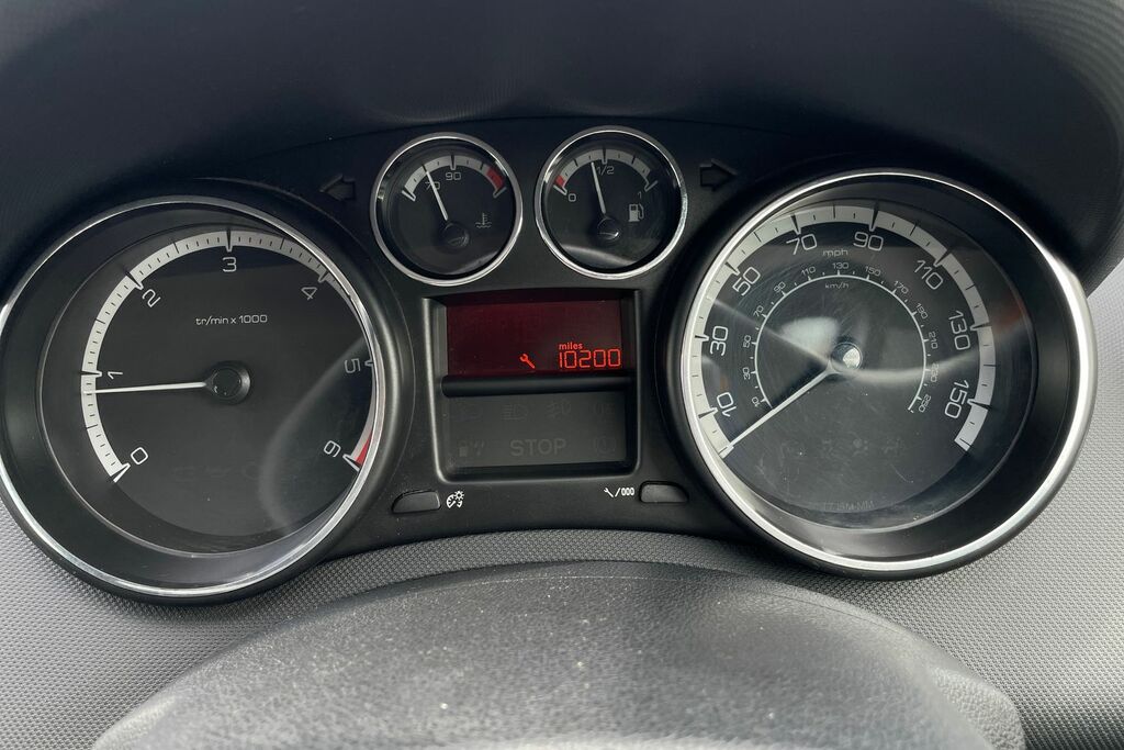Peugeot 308 SW 1.6 E-hdi Sw Active Navigation Version 115 Bhp Black #22