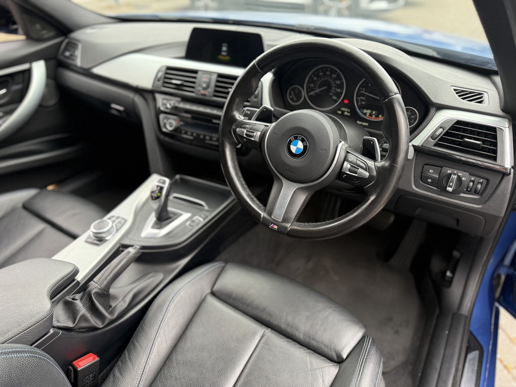 BMW 3 Series Xdrive M Sport Shadow Edition 4Wd  #11
