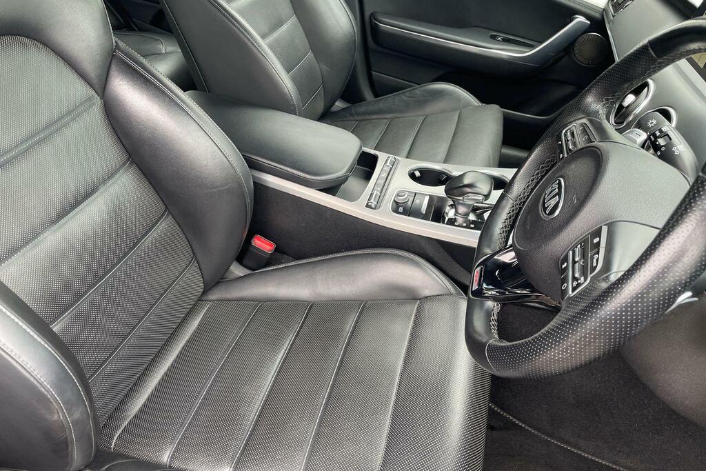 Kia Stinger Gt S Isg White #14