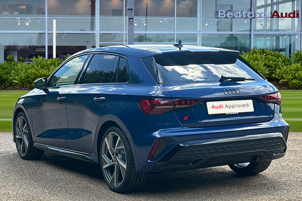 Audi A3 35 Tdi S Line S Tronic  #3