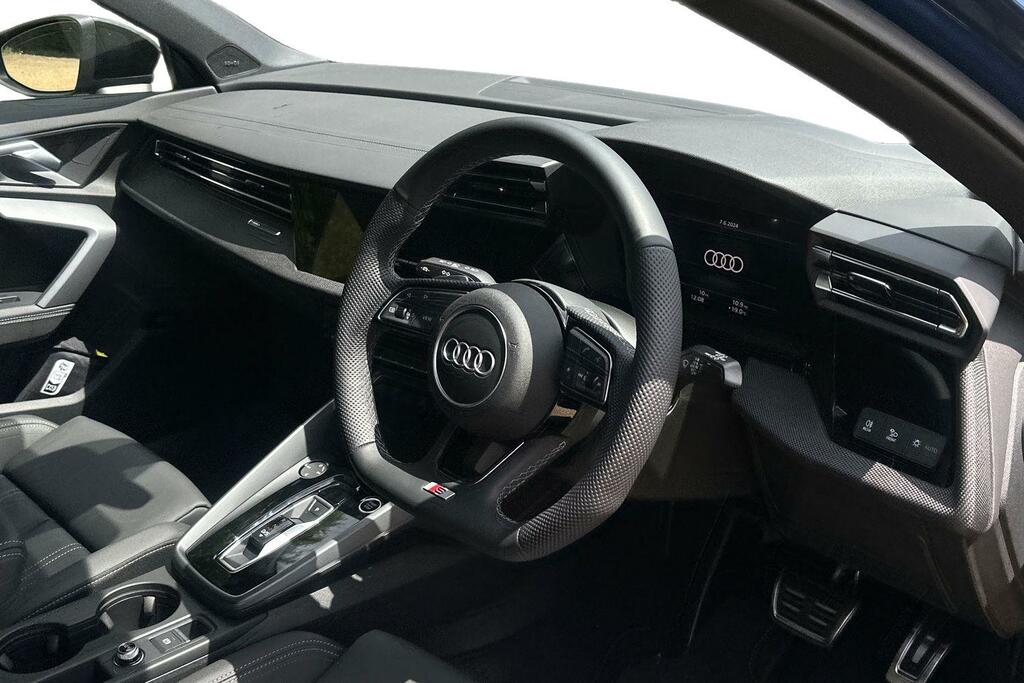 Audi A3 35 Tdi S Line S Tronic  #6