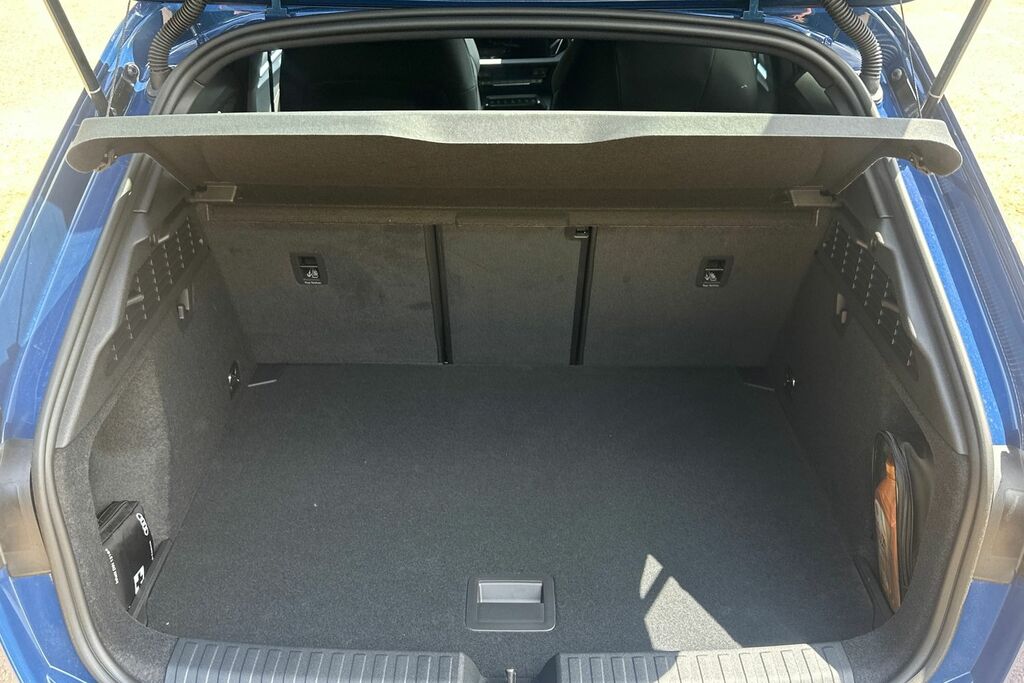 Audi A3 35 Tdi S Line S Tronic  #9