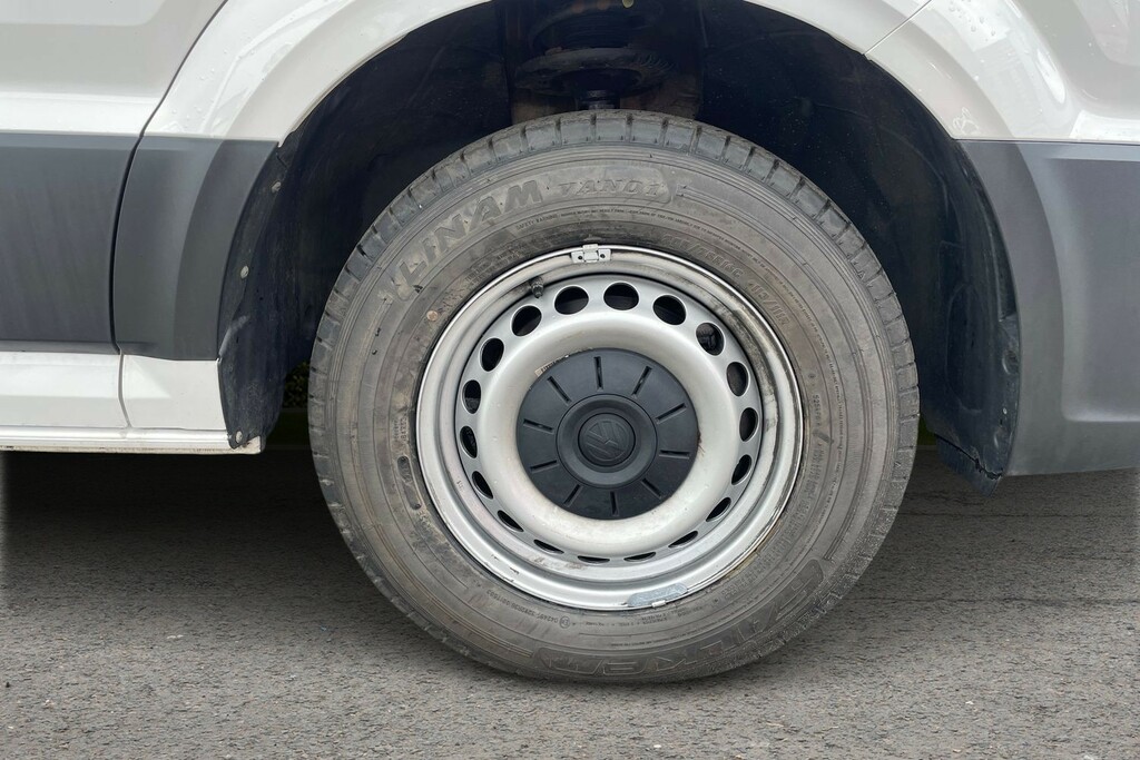 Volkswagen Crafter Volkswagen Crafter Cr35 Lwb Fwd 2.0 Tdi 140 White #5