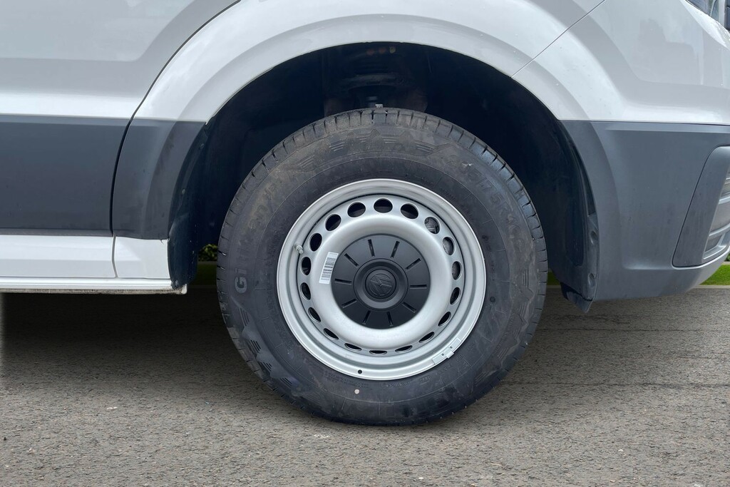 Volkswagen Crafter Volkswagen Crafter Cr35 Lwb Fwd 2.0 Tdi 140 White #5
