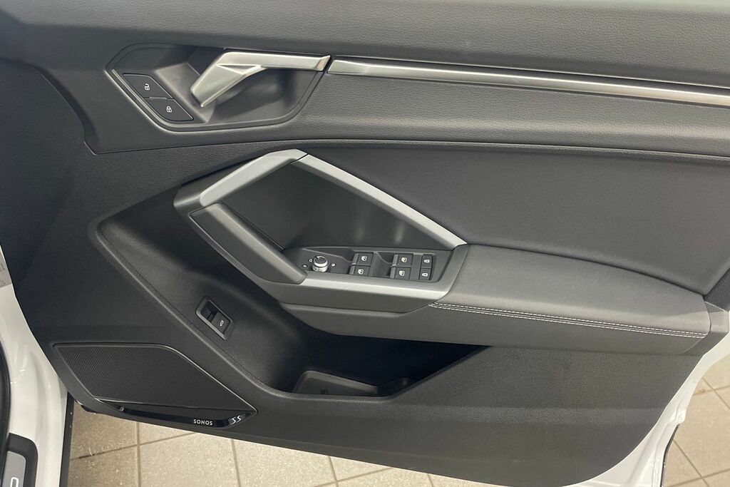 Audi Q3 35 Tfsi S Line Leather  #23