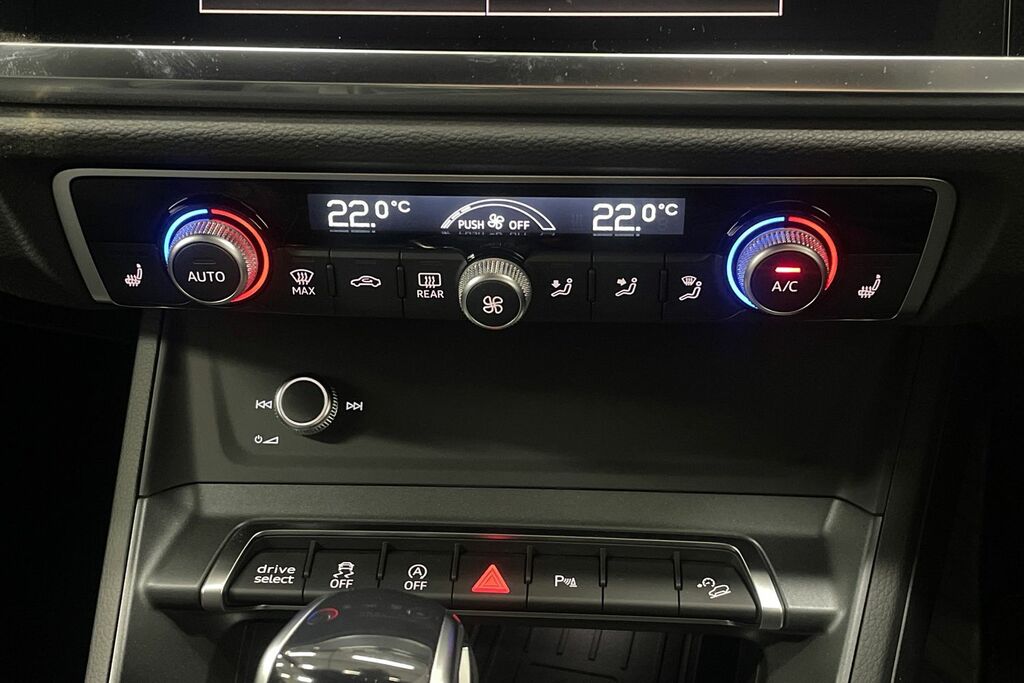 Audi Q3 35 Tfsi S Line Leather  #16