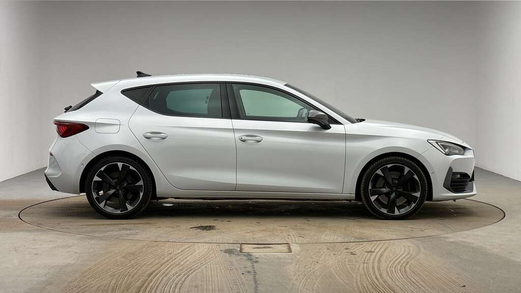 Cupra Leon Cupra Leon Vz1 2.0 Tsi 245 7-Speed DG23FCA White #4