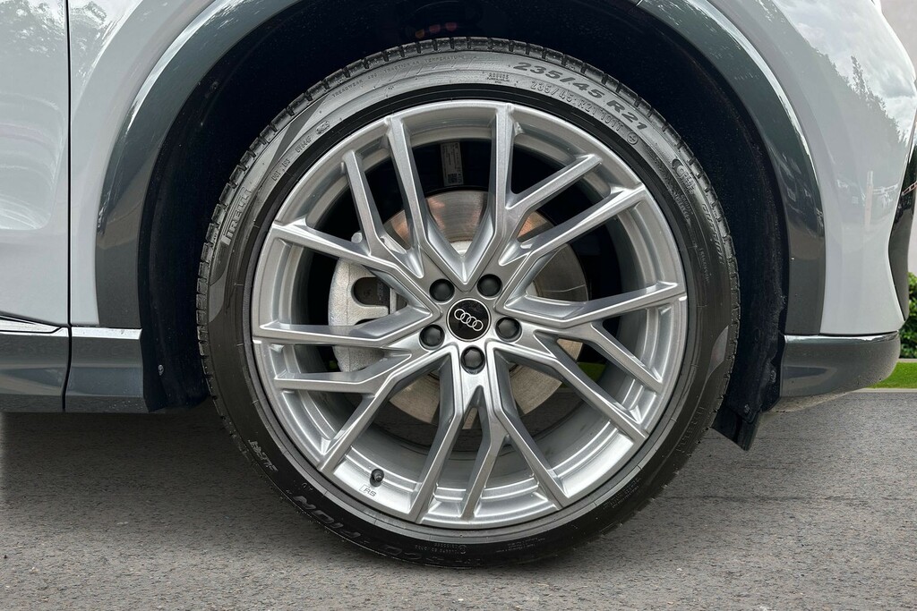 Audi Q4 E Tron Audi Q4 E-tron Black Edition 45 Grey #5