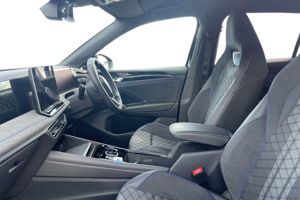 Volkswagen Tiguan Volkswagen Tiguan R-line 2.0 Tdi 150 Ps 7-Speed Ds Black #2