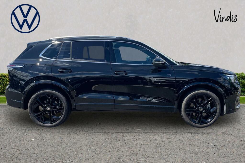 Volkswagen Tiguan Volkswagen Tiguan R-line 2.0 Tdi 150 Ps 7-Speed Ds Black #4