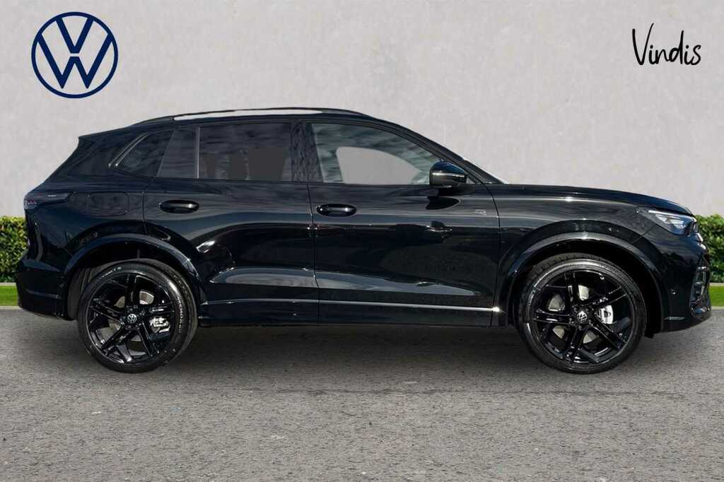 Volkswagen Tiguan Volkswagen Tiguan Black Edition 2.0 Tsi 4Motion 26 Black #4