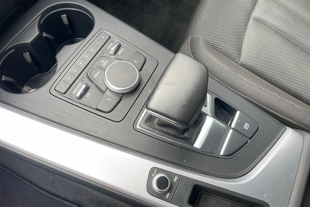 Audi A4 Allroad 2L Sport White #11