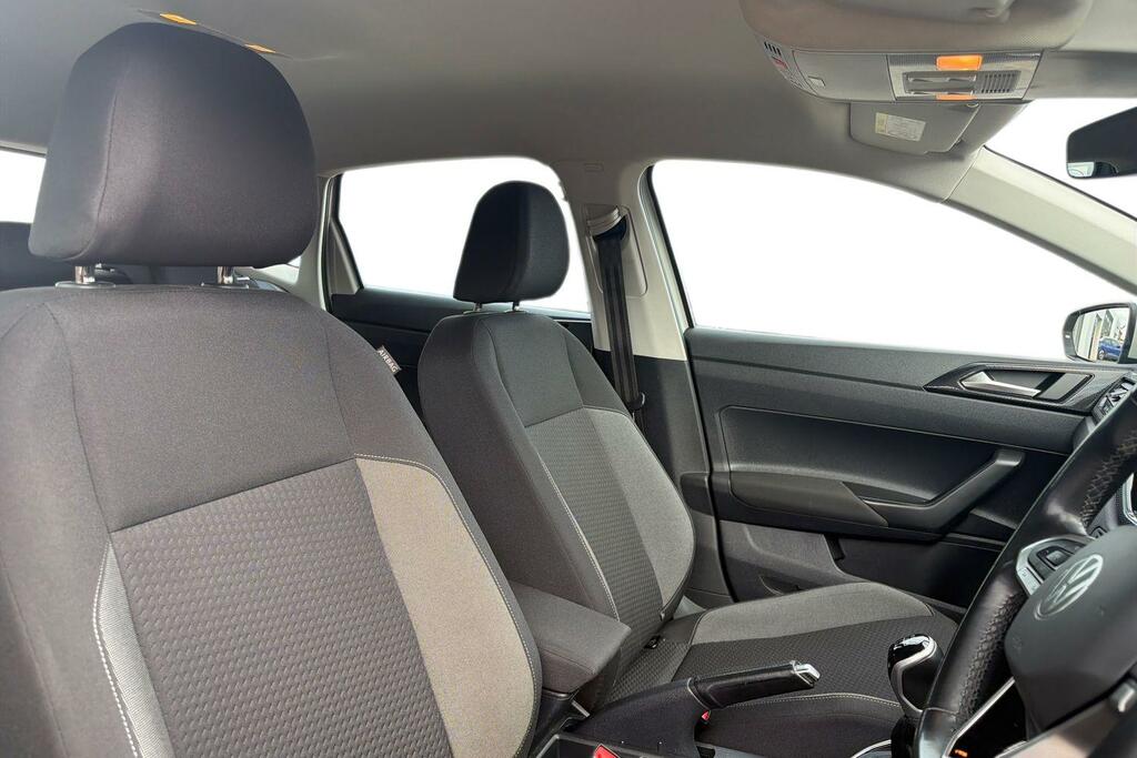Volkswagen Polo Hatchback White #14