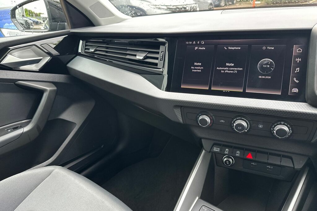 Audi A1 Black Edition 30 Tfsi 110 Ps 6-Speed Grey #30