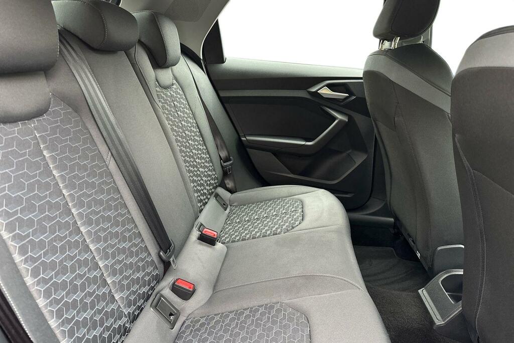 Audi A1 Black Edition 30 Tfsi 110 Ps 6-Speed Grey #13